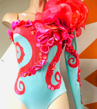 Load image into Gallery viewer, Octopus Lady Body