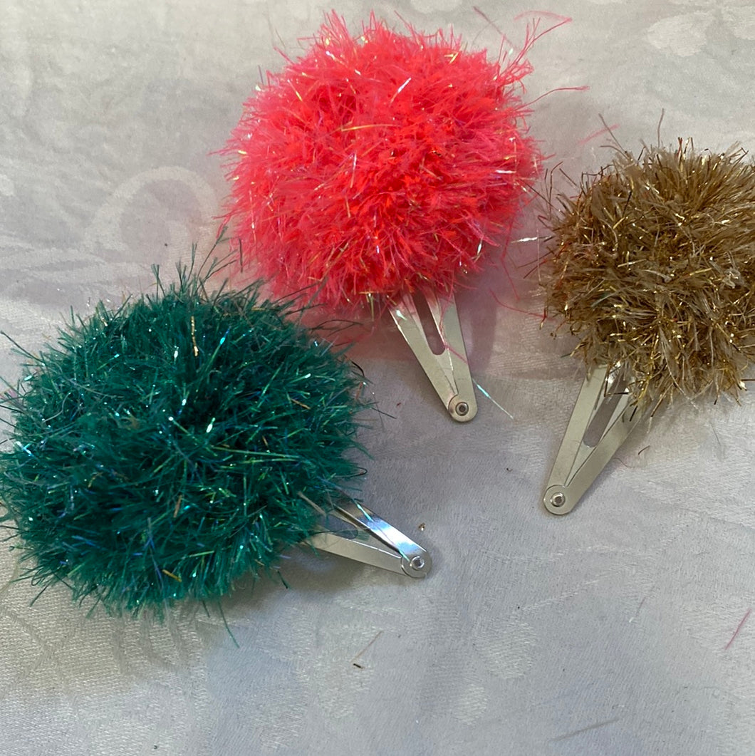 Pompom clips