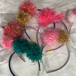 Pom pom headband